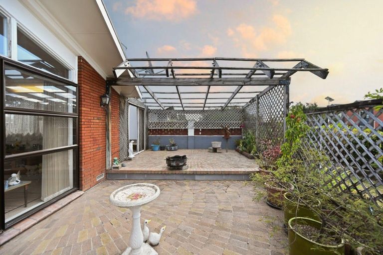 Photo of property in 2 Guy Place, Melville, Hamilton, 3206