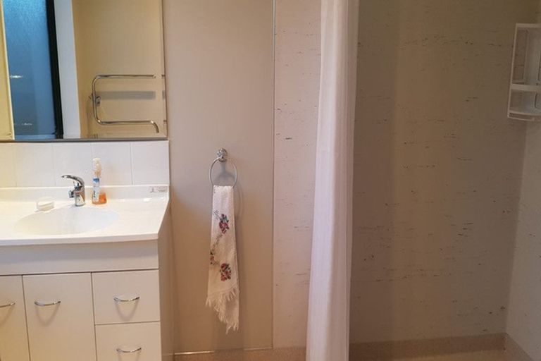 Photo of property in 50a Paritutu Road, Spotswood, New Plymouth, 4310