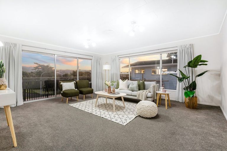 Photo of property in 5 Romesdale Road, Papakowhai, Porirua, 5024