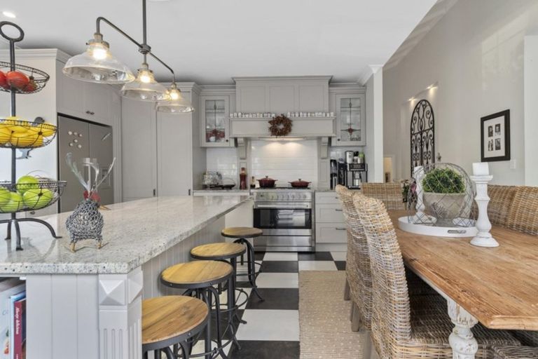 Photo of property in 8 Raukawa Drive, Bethlehem, Tauranga, 3110