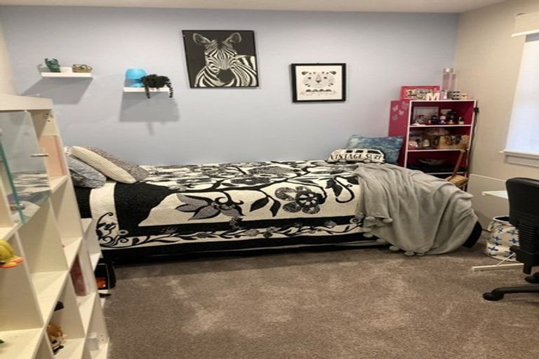 Photo of property in 17 Dalmeny Street, North East Valley, Dunedin, 9010