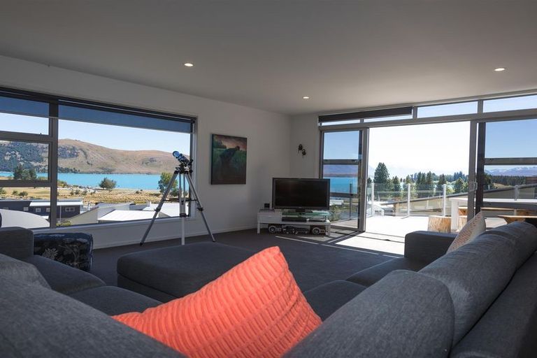Photo of property in 22 Lochinver Avenue, Lake Tekapo, 7999
