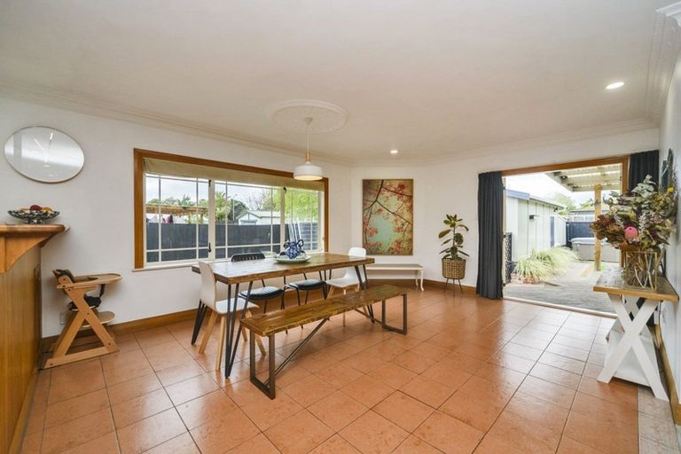 Photo of property in 57 Guy Avenue, Takaro, Palmerston North, 4410