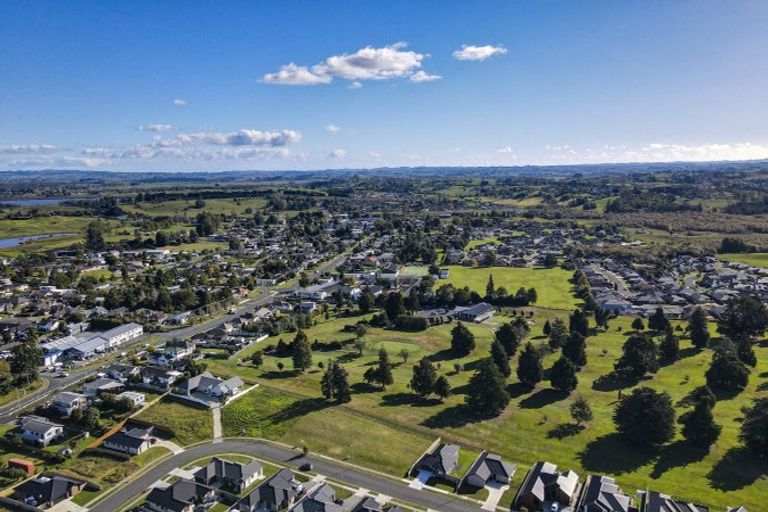 Photo of property in 31 Murray Ward Drive, Te Kauwhata, 3710