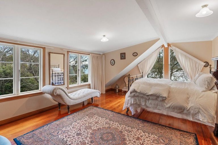 Photo of property in 1 Howard Street, Macandrew Bay, Dunedin, 9014