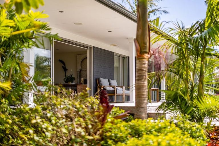 Photo of property in 4 Ao Marama Place, Kerikeri, 0294