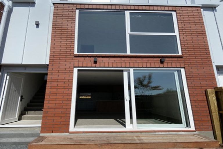 Photo of property in 10/80 Milton Street, Somerfield, Christchurch, 8024