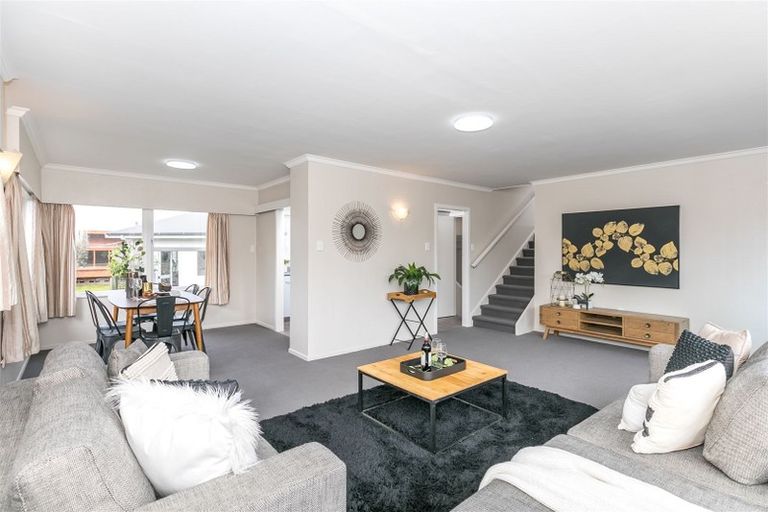 Photo of property in 45 Cecil Street, St Andrews, Hamilton, 3200