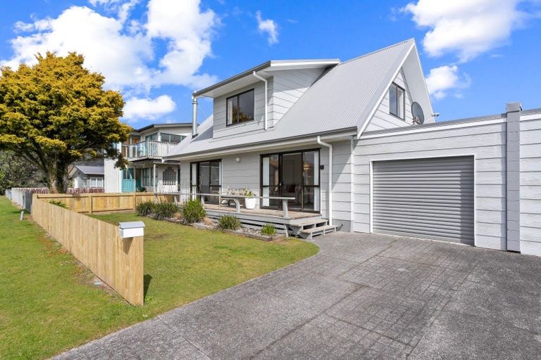 Photo of property in 123a Rangi Avenue, Whangamata, 3620