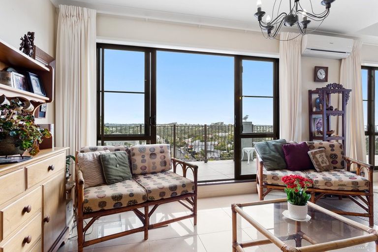 Photo of property in 19/99 Mokoia Road, Birkenhead, Auckland, 0626