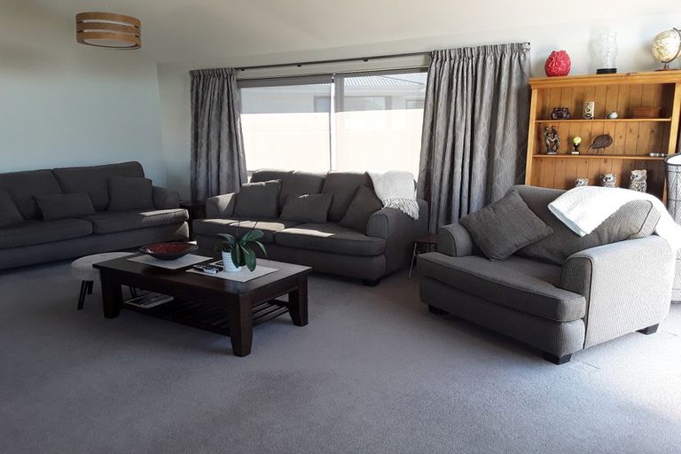 Photo of property in 46 Aloway Street, Wallacetown, 9816