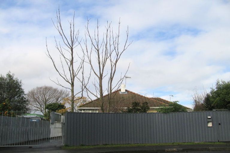 Photo of property in 621 Collinge Place, Mayfair, Hastings, 4122