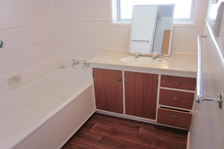 Photo of property in 15 Dermont Street, Bader, Hamilton, 3206