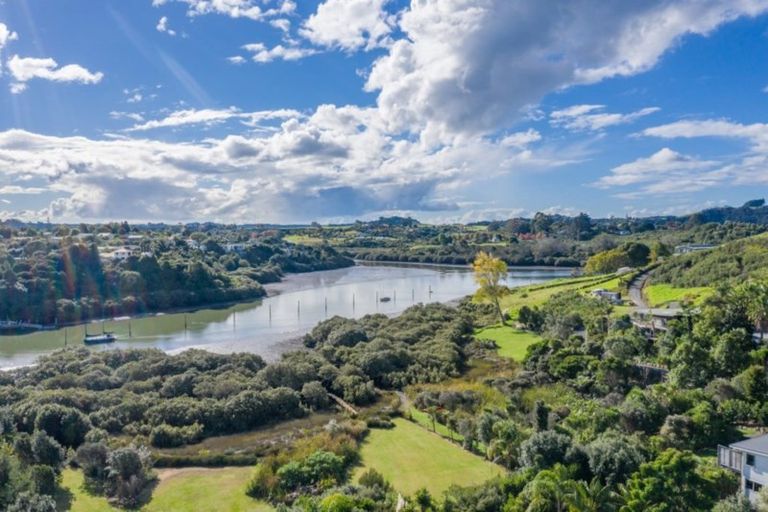 Photo of property in 26 Rarere Terrace, Kerikeri, 0230