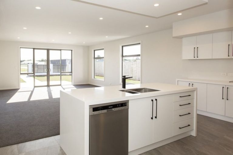 Photo of property in 5 Cawton Grove, Tinwald, Ashburton, 7700