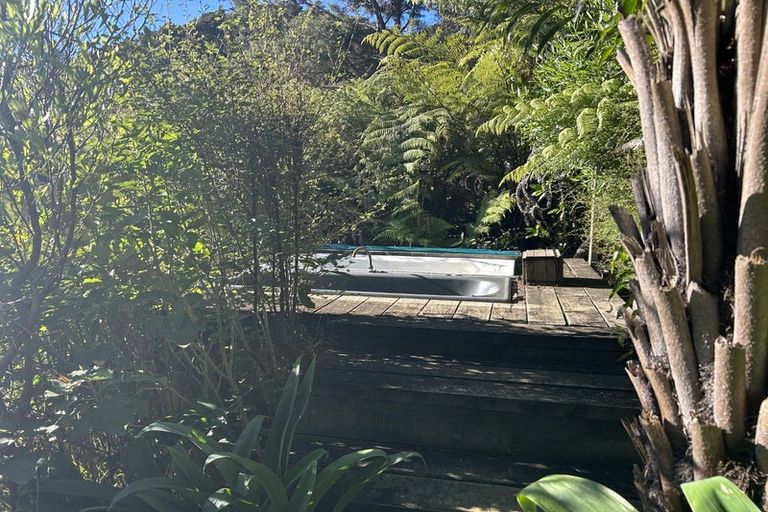 Photo of property in 1742 Queen Charlotte Drive, Linkwater, Picton, 7281