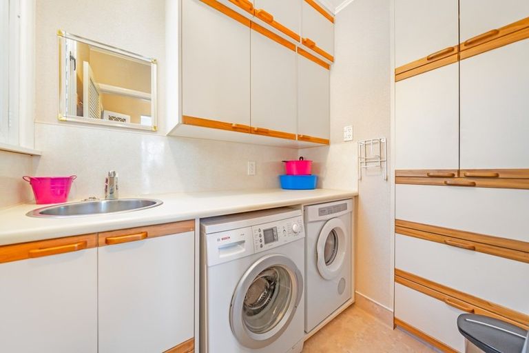 Photo of property in 18 Thackeray Street, Trentham, Upper Hutt, 5018