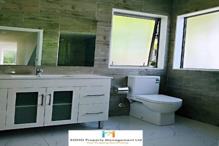 Photo of property in 8 Onepoto Road, Hauraki, Auckland, 0622