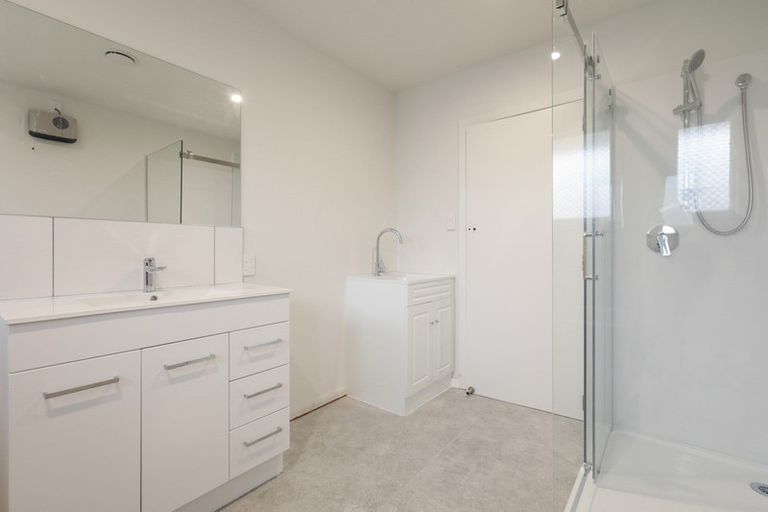 Photo of property in 1b Algidus Street, Sockburn, Christchurch, 8042