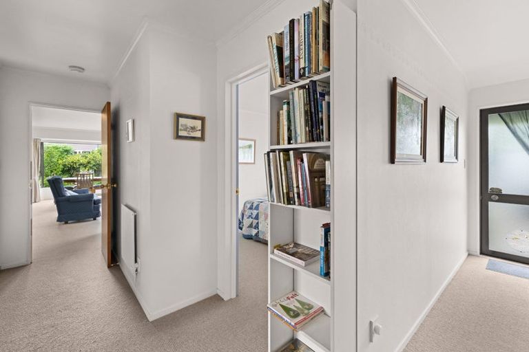 Photo of property in 3a Kingsgate Close, Havelock North, 4130