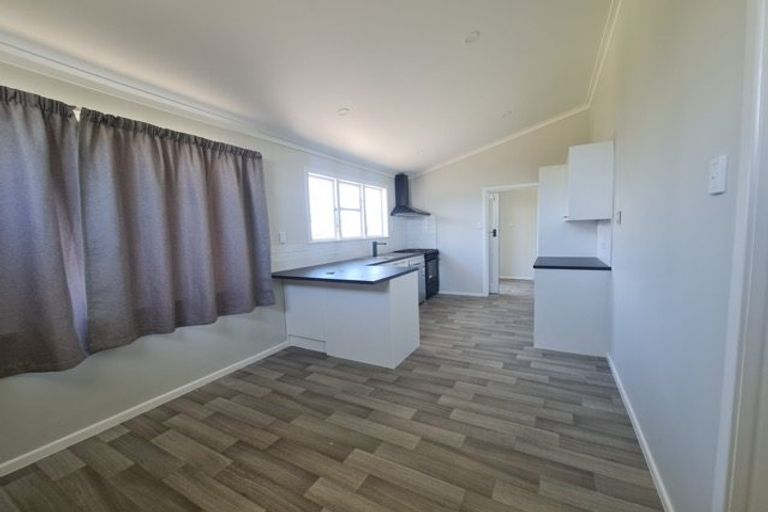 Photo of property in 9 Ireland Place, Pirimai, Napier, 4112