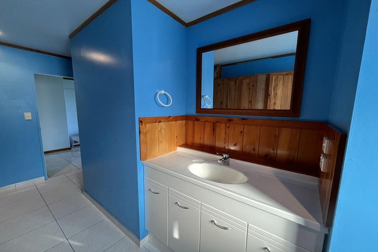 Photo of property in 18 Sir George Back Street, Opua, 0200