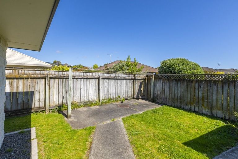 Photo of property in 3 Glen Loch Place, Paraparaumu, 5032