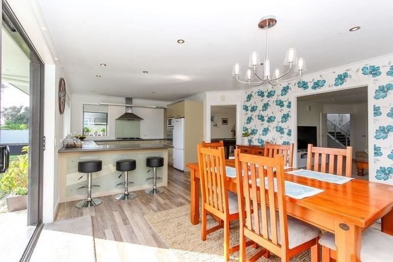 Photo of property in 5 Parkvue Drive, Bell Block, New Plymouth, 4312