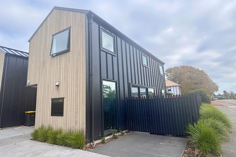 Photo of property in 1/166 Saint Albans Street, St Albans, Christchurch, 8014