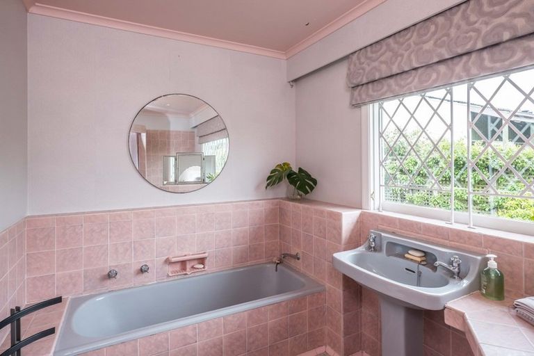 Photo of property in 63 Old Karori Road, Karori, Wellington, 6012