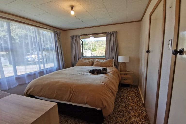 Photo of property in 47 Aylmer Street, Ross, 7812