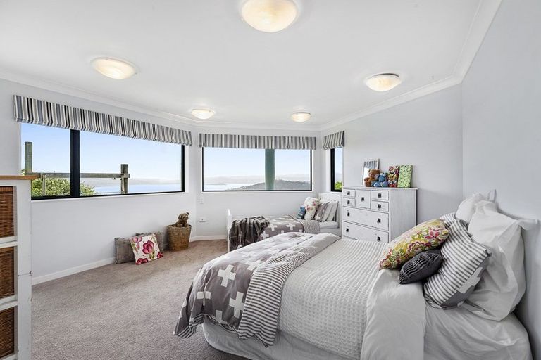 Photo of property in 33 Mitchell Street, Brooklyn, Wellington, 6021