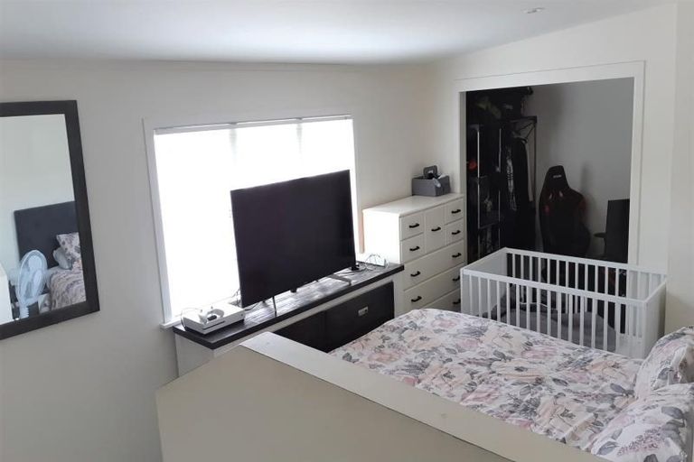 Photo of property in 6a Kayes Road, Pukekohe, 2120