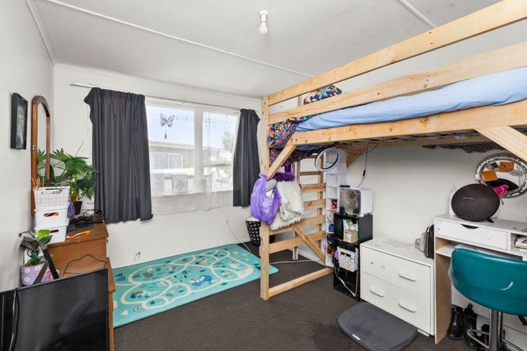 Photo of property in 330 Tui Place, Camberley, Hastings, 4120