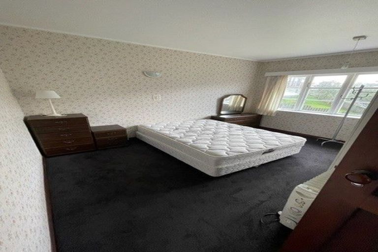 Photo of property in 19 Hindmarsh Street, Johnsonville, Wellington, 6037