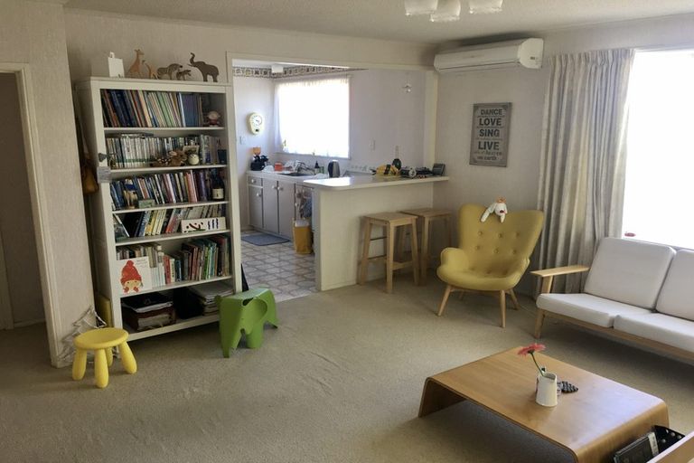 Photo of property in 1/133 Titirangi Road, New Lynn, Auckland, 0600