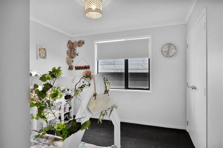 Photo of property in 8 The Terrace, Bell Block, New Plymouth, 4312