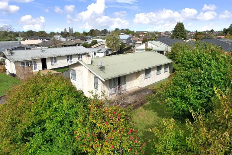 Photo of property in 18 Tomin Road, Glenview, Hamilton, 3206