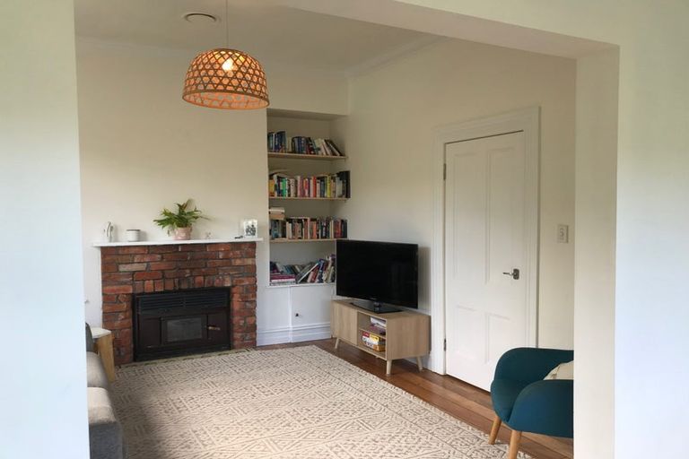 Photo of property in 38 Awarua Street, Ngaio, Wellington, 6035