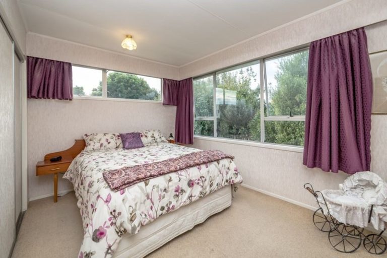 Photo of property in 37 Fergusson Street, Solway, Masterton, 5810