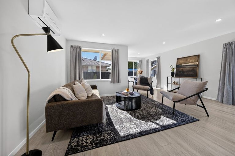 Photo of property in 4 Blossomdale Place, Bishopdale, Christchurch, 8053