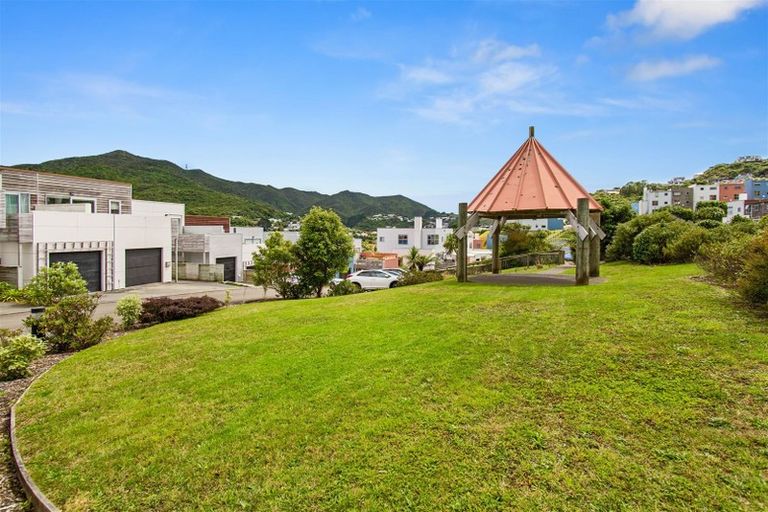 Photo of property in 30 Saddleback Grove, Karori, Wellington, 6012