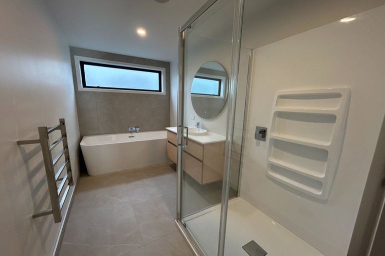 Photo of property in 19 Burbank Road, Wanaka, 9382