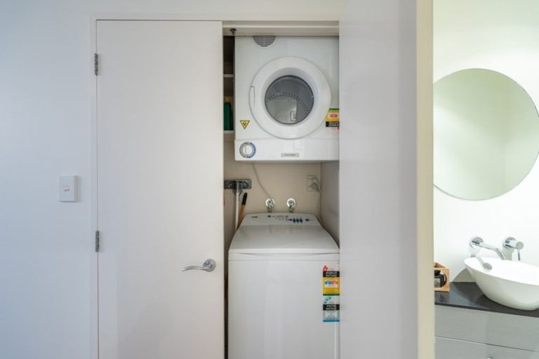 Photo of property in Latitude 41, 19/269 Wakefield Quay, Stepneyville, Nelson, 7010