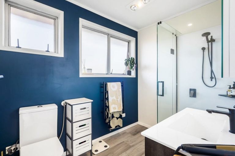 Photo of property in 2/247 Saint George Street, Papatoetoe, Auckland, 2025