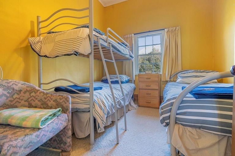 Photo of property in 8 Fraser Street, Clyde, 9330