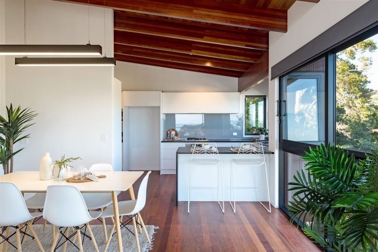 Photo of property in 14e School Road, Paihia, 0200