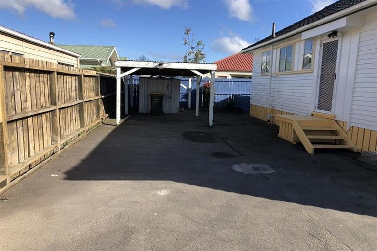 Photo of property in 2/10 Taka Street, Takanini, 2112