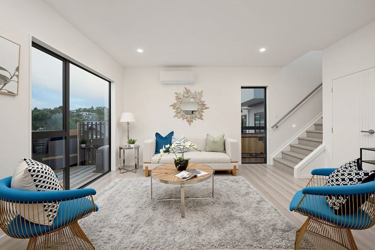 Photo of property in 11c Glenfinn Place, Massey, Auckland, 0614