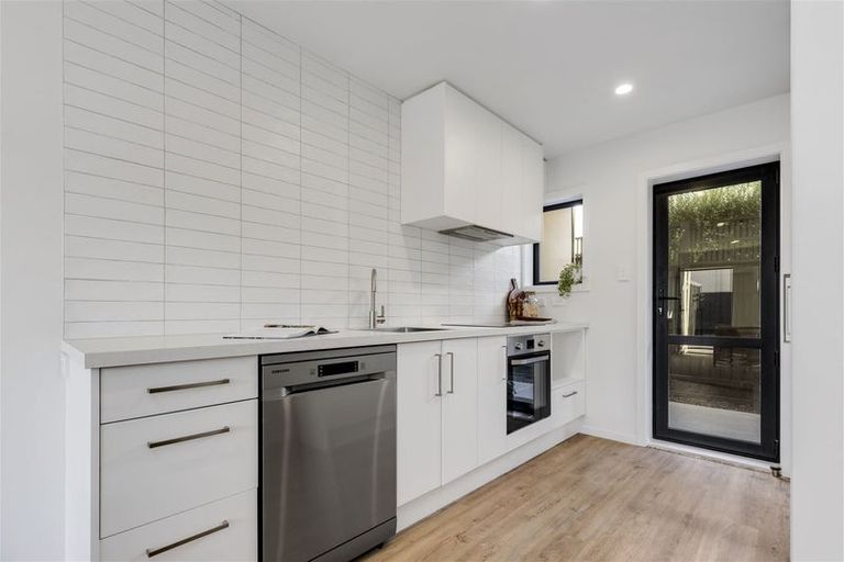 Photo of property in 3/14 Stoneyhurst Street, St Albans, Christchurch, 8014